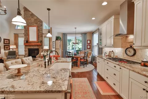 1065 Resolution Dr, Bethlehem, PA 18017 photo 26