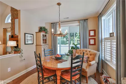 1065 Resolution Dr, Bethlehem, PA 18017 photo 28