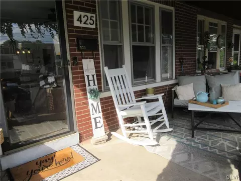 425 E Laurel St, Bethlehem, PA 18018 photo 3