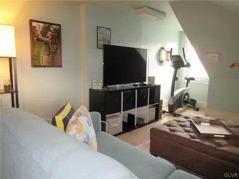 425 E Laurel St, Bethlehem, PA 18018 photo 24