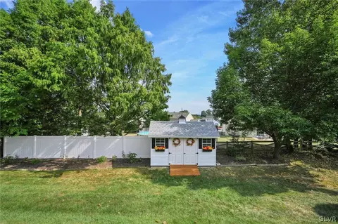 2721 Temple Dr, Sinking Spring, PA 19608 photo 31