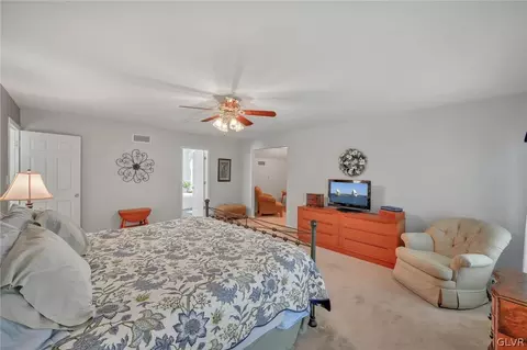 2721 Temple Dr, Sinking Spring, PA 19608 photo 16
