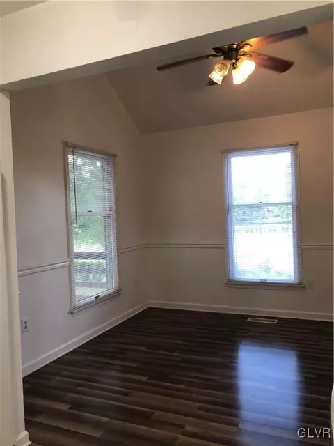 5616 Grace Ave, Bethlehem, PA 18017 photo 5