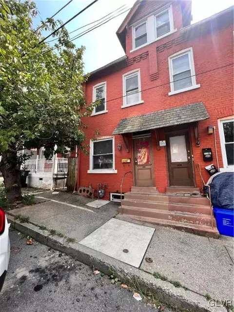 712 6th St, Bethlehem, PA 18015
