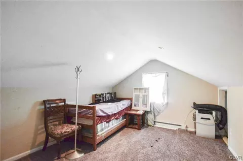 8621 Grouse Dr, Bath, PA 18014 photo 21