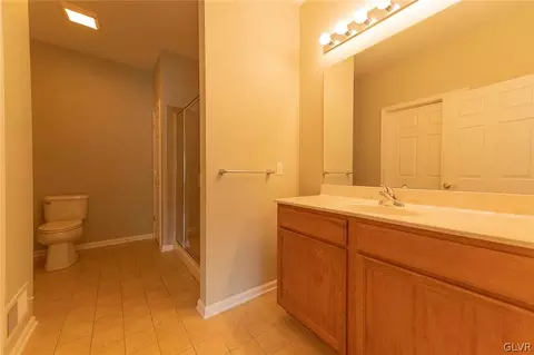 6966 Constitution Dr, Bethlehem, PA 18017 photo 11