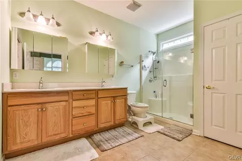 5351 General Dr, Bethlehem, PA 18017 photo 23
