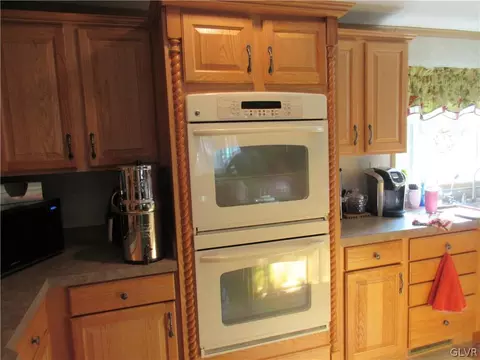3 Parkview Ct, Bath, PA 18014 photo 7