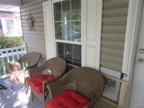 3 Parkview Ct, Bath, PA 18014 photo 12