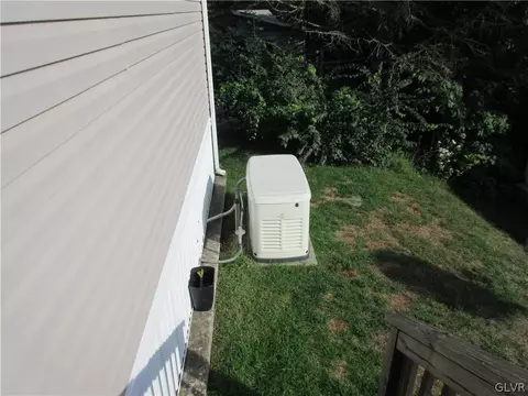 3 Parkview Ct, Bath, PA 18014 photo 31