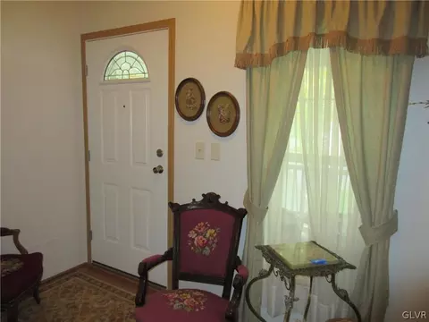 3 Parkview Ct, Bath, PA 18014 photo 16