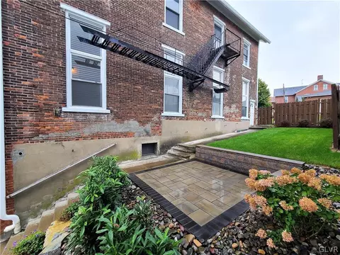 143 E Main St, Bath, PA 18014 photo 28