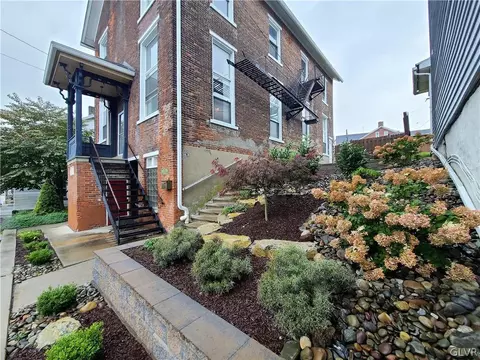 143 E Main St, Bath, PA 18014 photo 29