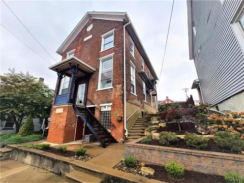 143 E Main St, Bath, PA 18014 photo 1