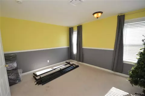 126 Worman Rd, Bath, PA 18014 photo 24