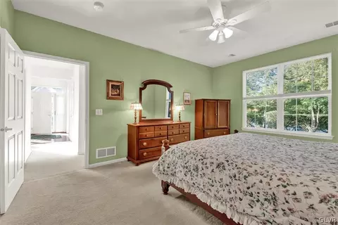 1877 Gregory Pl, Hellertown, PA 18055 photo 25