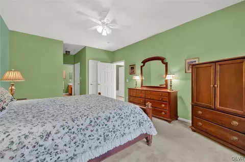 1877 Gregory Pl, Hellertown, PA 18055 photo 24
