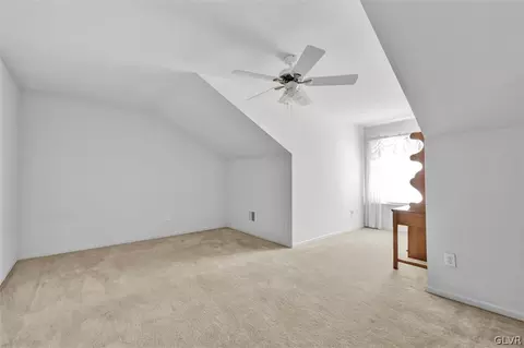 1877 Gregory Pl, Hellertown, PA 18055 photo 18