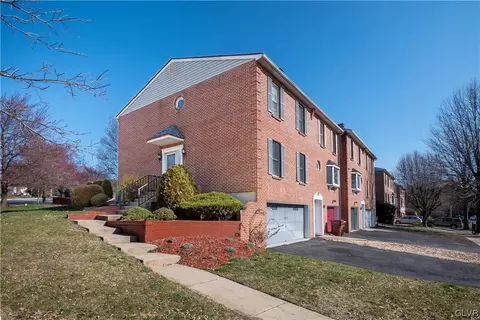 1899 Georgia Dr, Fullerton, PA 18052