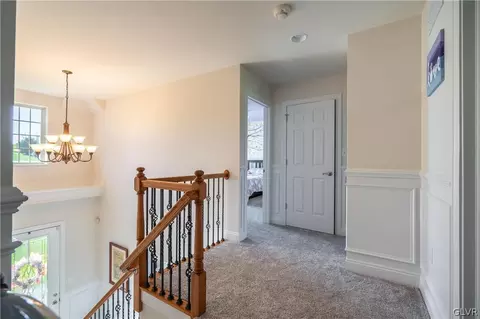 237 E Dell Rd, Bath, PA 18014 photo 21