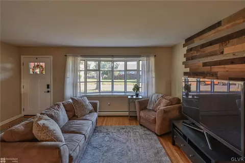 1768 Callone Ave, Bethlehem, PA 18017 photo 3