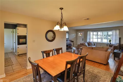 1768 Callone Ave, Bethlehem, PA 18017 photo 4