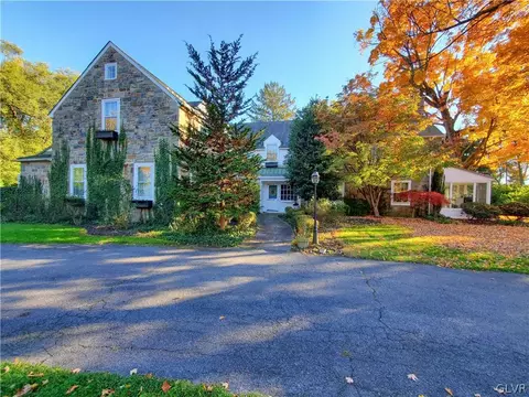 224 E Macada Rd, Bethlehem, PA 18017 photo 1