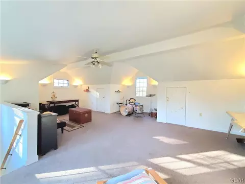 224 E Macada Rd, Bethlehem, PA 18017 photo 42