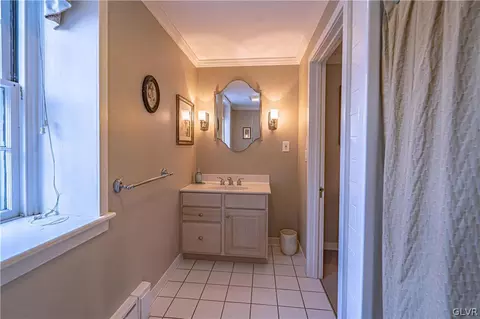 224 E Macada Rd, Bethlehem, PA 18017 photo 22