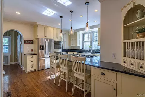224 E Macada Rd, Bethlehem, PA 18017 photo 12