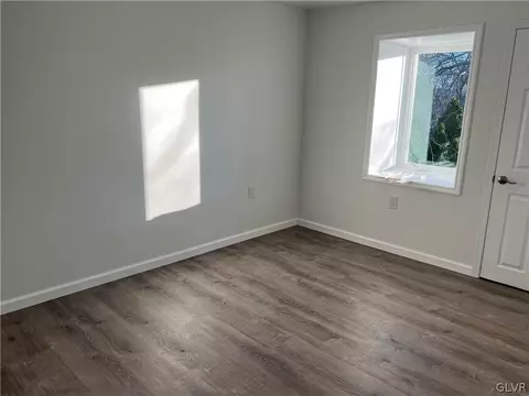616 Main St, Bath, PA 18014 photo 28