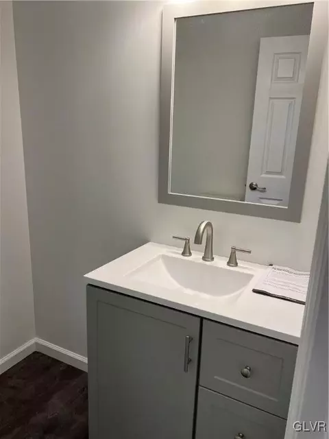 616 Main St, Bath, PA 18014 photo 19
