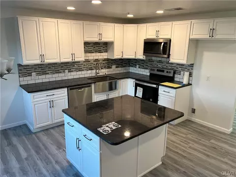 616 Main St, Bath, PA 18014 photo 2