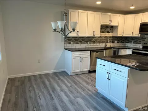 616 Main St, Bath, PA 18014 photo 6
