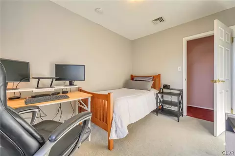 2005 Pinehurst Rd, Bethlehem, PA 18018 photo 14