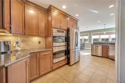 2005 Pinehurst Rd, Bethlehem, PA 18018 photo 5