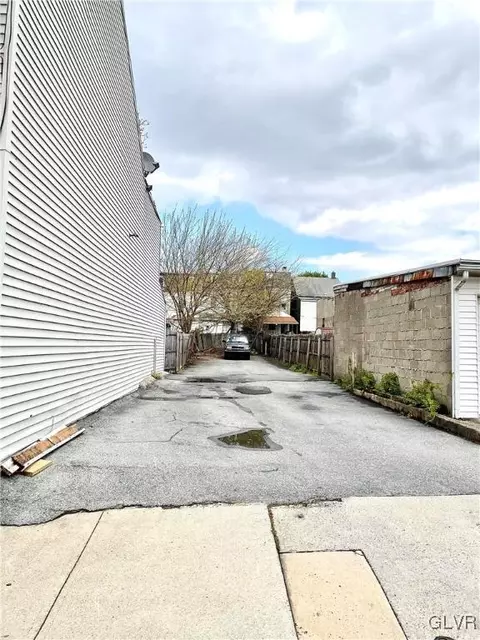 421 N Howard St, Allentown City, PA 18102