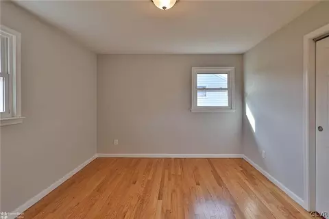21 E Pine St, Emmaus, PA 18049 photo 36