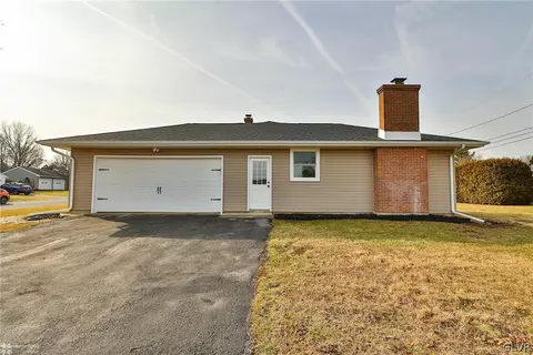 21 E Pine St, Emmaus, PA 18049 photo 46