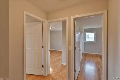 21 E Pine St, Emmaus, PA 18049 photo 27