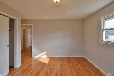 21 E Pine St, Emmaus, PA 18049 photo 37