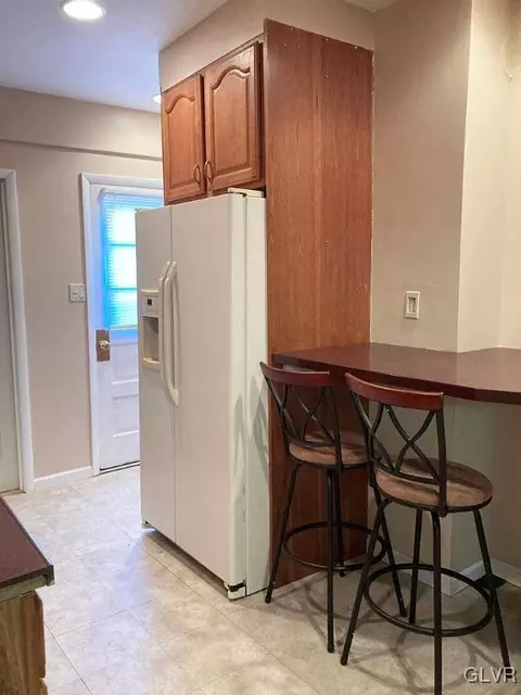 427 East Wall, Bethlehem City, PA 18018 photo 9