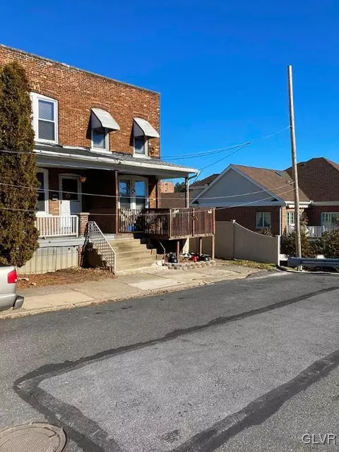 427 East Wall, Bethlehem City, PA 18018 photo 30