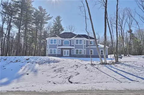 116 Chinaberry Way, Polk Twp, PA 18058