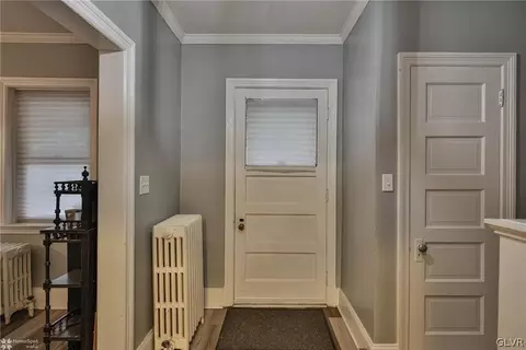 780 E Washington Ave, Bethlehem, PA 18017 photo 9