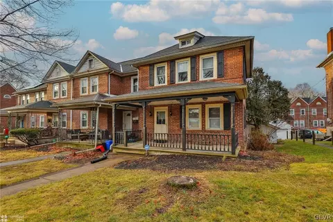 780 E Washington Ave, Bethlehem, PA 18017 photo 2
