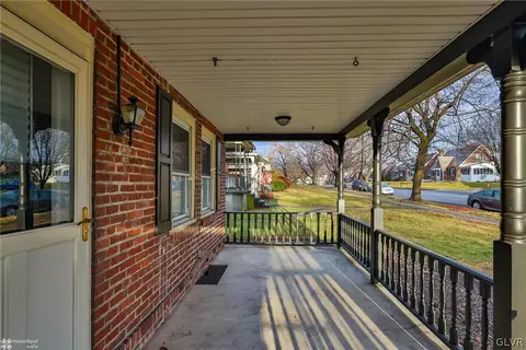 780 E Washington Ave, Bethlehem, PA 18017 photo 3
