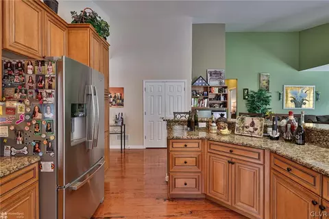 1015 Declaration Dr, Bethlehem, PA 18017 photo 15