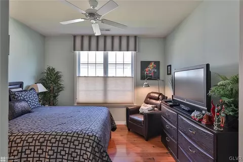 1015 Declaration Dr, Bethlehem, PA 18017 photo 11