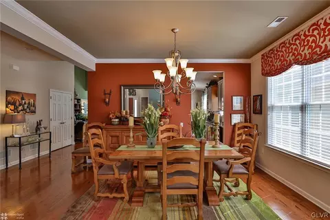 1015 Declaration Dr, Bethlehem, PA 18017 photo 9